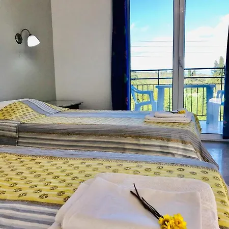 Banos And Swimming Pool Apartment