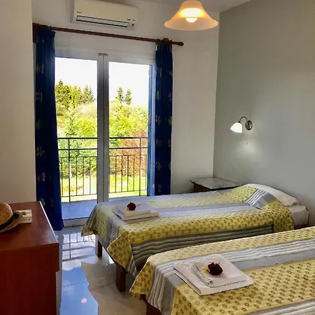 Apartment Banos And Swimming Pool Roda (Corfu)