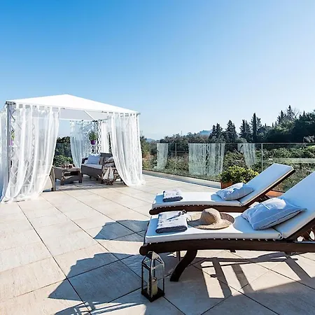 Villa Noulia