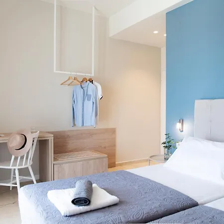 Ammos Aparthotel 2*