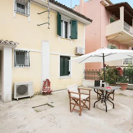 Nisi's House, Corfu Town Apartment