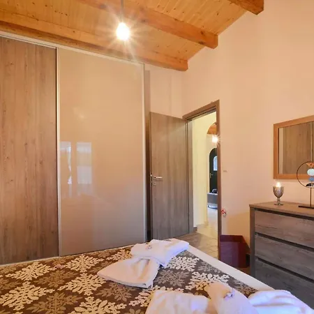 Elizabeth Holiday home *