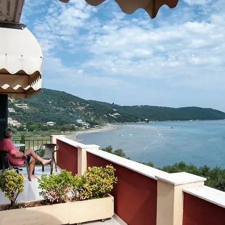 Guest house In Bb - Bay In Kalamaki Apraos