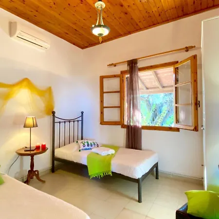Marialetta St Stephanos With Private Pool By Dadovillas * Agnitsini