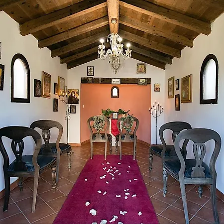 Noulia Villa