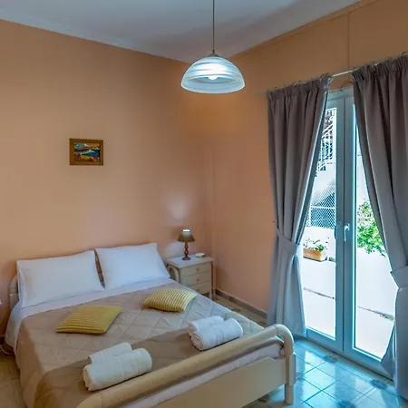 Nefeli Mare Holiday home *