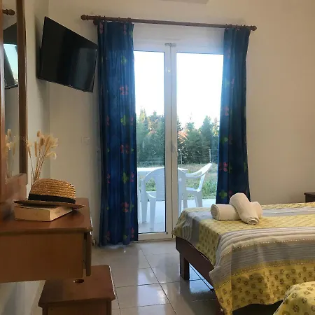 Banos And Swimming Pool Apartment