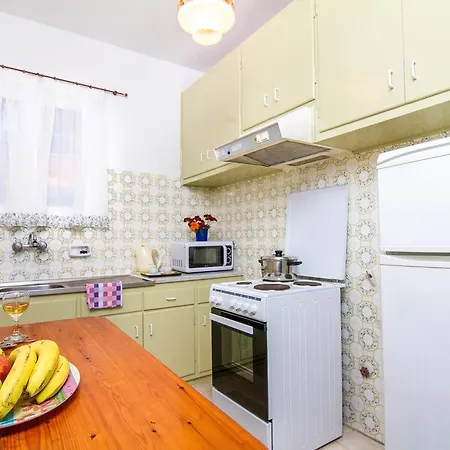 Apartment Danae *