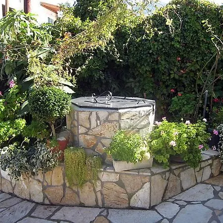 Apartment Dina Agios Gordios (Corfu)