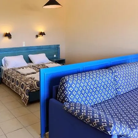 Hotel Rebecca's Village