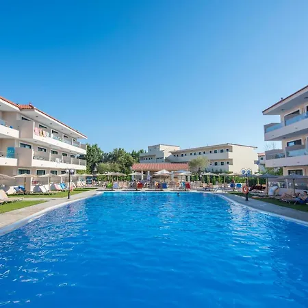 Angela Hotel&apts Hotel 3*