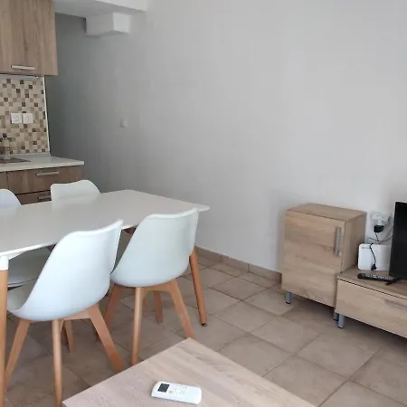Kassiani 3 Apartment *