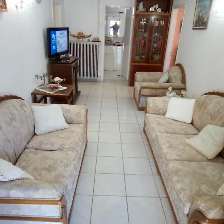 Vakantiehuis Angela, Traditional In The Village Agios Ioannis Peristerion