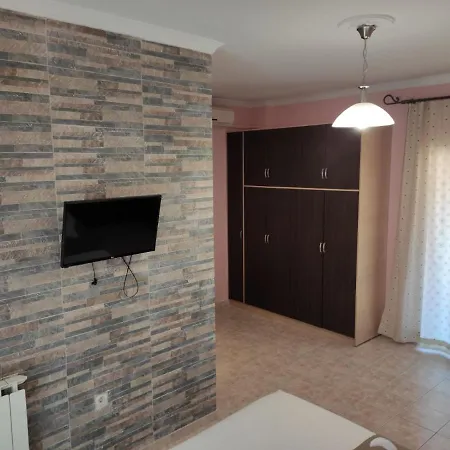 Apartment Filoxenia Petriti (Corfu)