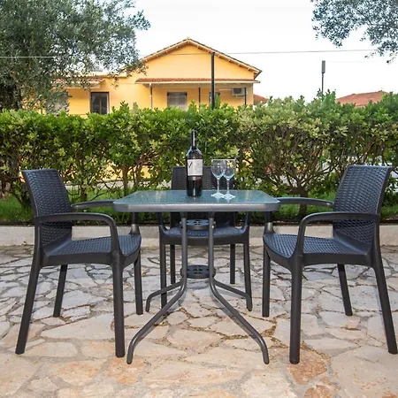 Passas Mare & Apartamento Benitses (Corfu)