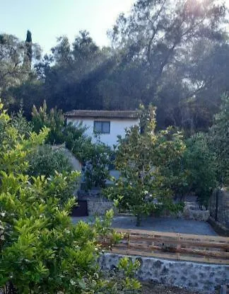 Holiday home White Manolia Kato Korakiana