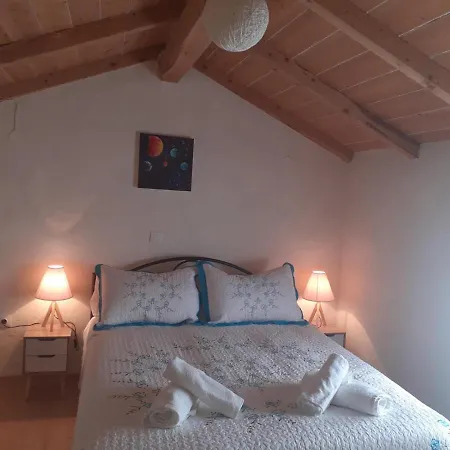 White Manolia Holiday home Kato Korakiana