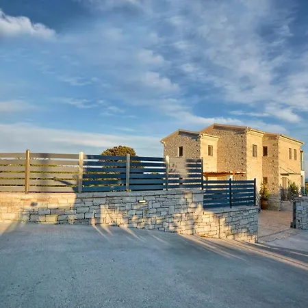 Zeas Villa *