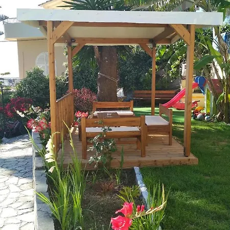 Pantazis Apartment *