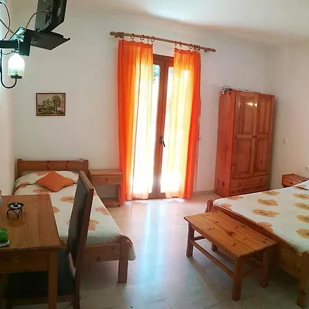 Apartment Pantazis *