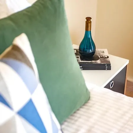 Julias Village Apartment