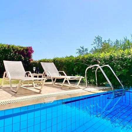 Thalassaki With Private Pool By Dadovillas Villa *