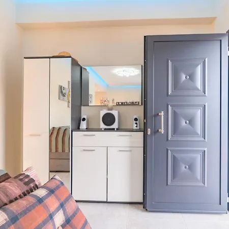 Marilena Apartment