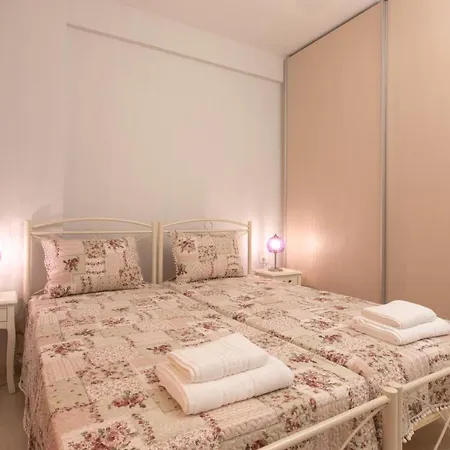 The Secret Garden Apartment *