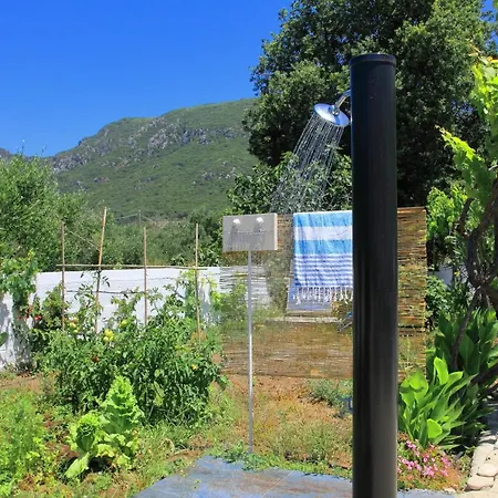 Blue Sky Cottage, Kanouli Holiday home *