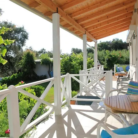 Blue Sky Cottage, Kanouli *