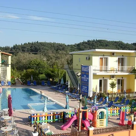 Amadeus Hawaii & Sidari (Corfu)