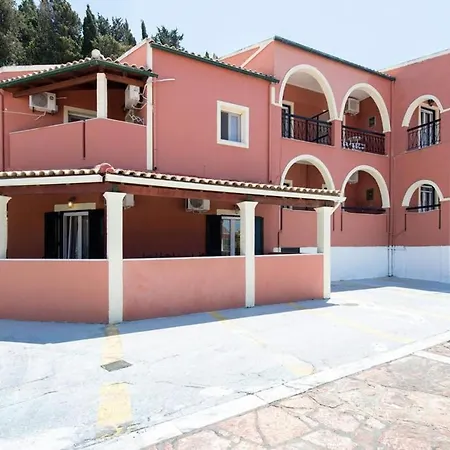 Blue Garden Aparthotel 3*