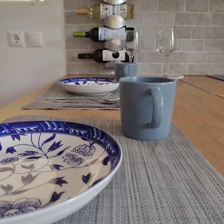 Appartement Golden Mile Studio-apartment Ypsos