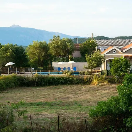 Eros Villa *