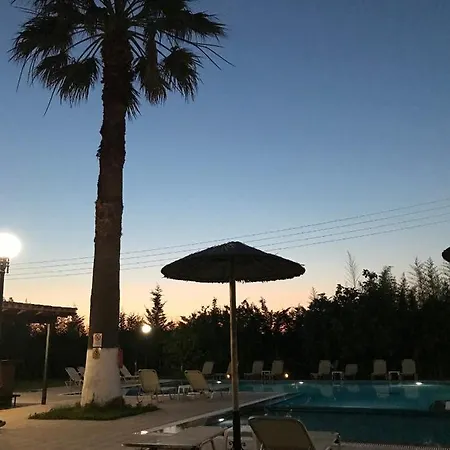 Banos And Swimming Pool * Roda (Corfu)