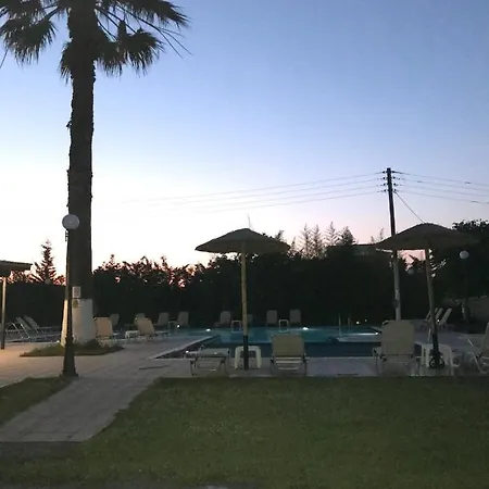 Apartment Banos And Swimming Pool