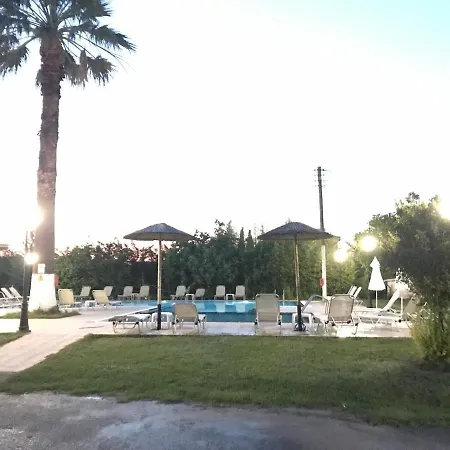 Apartment Banos And Swimming Pool