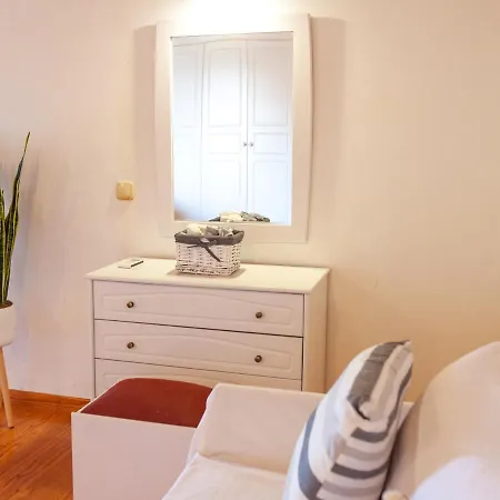 Angelo Apartment *