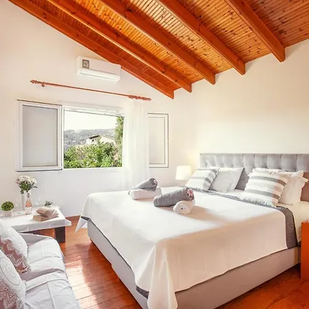 Apartment Angelo