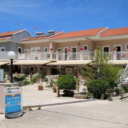 Santa Barbara Lakis 3* Perivolion