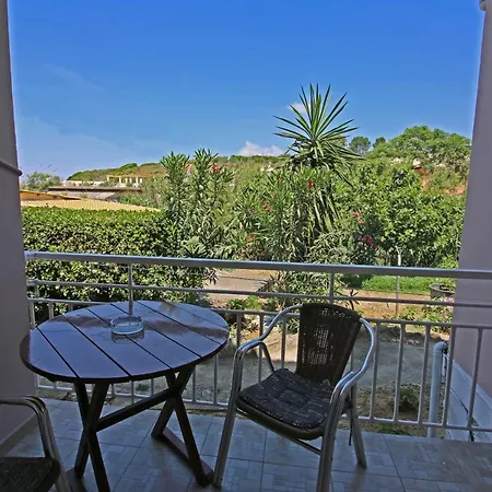 Santa Barbara Lakis 3*