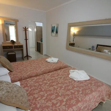 Aparthotel Santa Barbara Lakis 3*