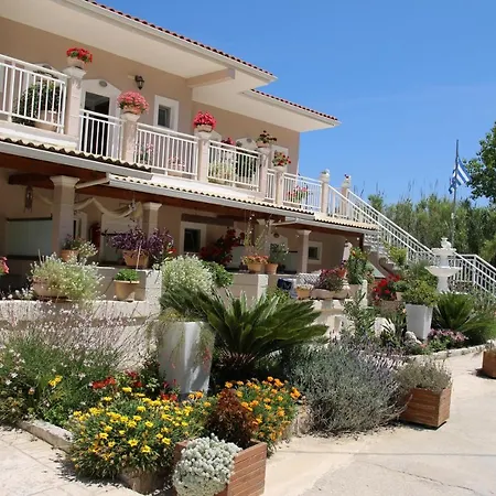Santa Barbara Lakis 3*
