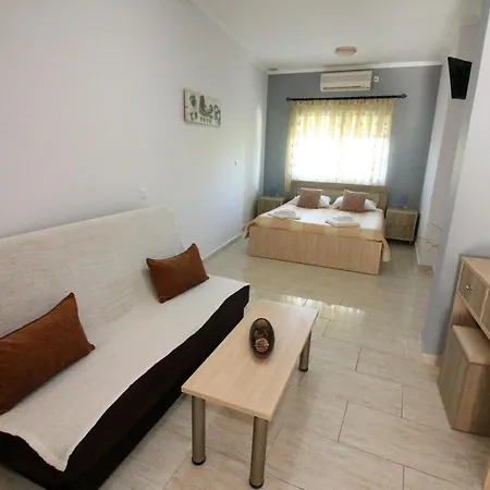 Aparthotel Santa Barbara Lakis 3*