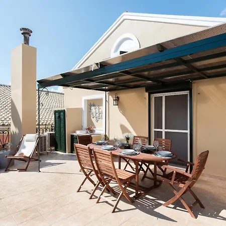 Apartment Arieni Sea View House *