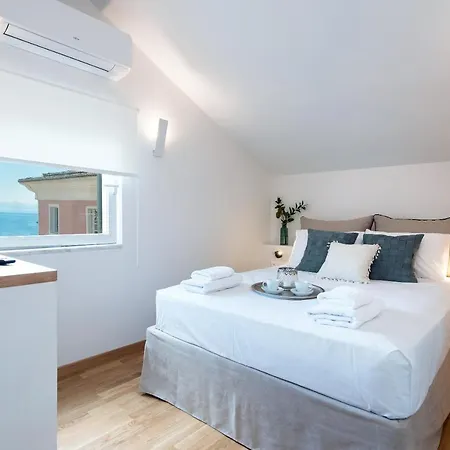 Arieni Sea View House Apartment