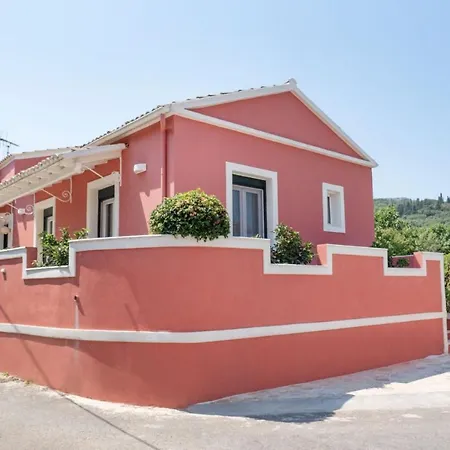 Lefko's House- Contemporary, Fully Renovated House Holiday home Kassiopi