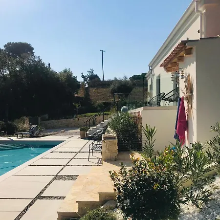 Villa Coco , Un Lieu Convivial Ou Se Ressourcer. *