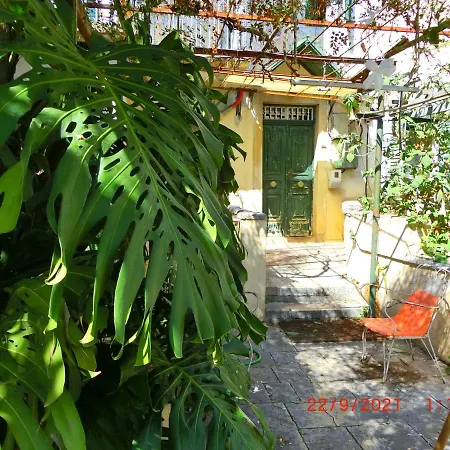 Ami's House Only For Women Dormer Hostel *