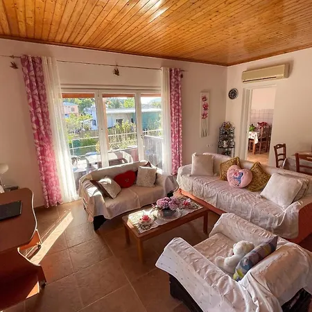 Vicky Corfu Agios Ioannis (Corfu)